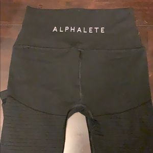 Alphalete Women’s Revival R6 Leggings